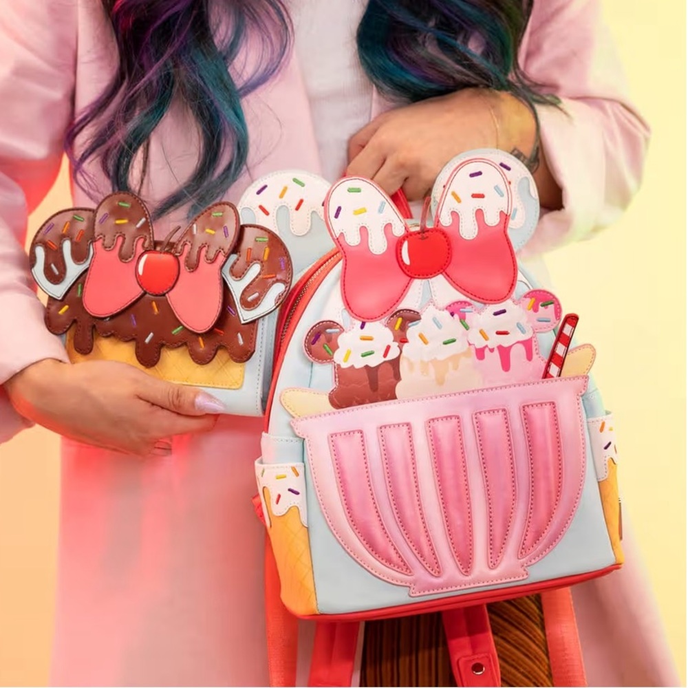 Loungefly Backpack Disney Sweet Treats Ice Cream Minnie Banana Split Set